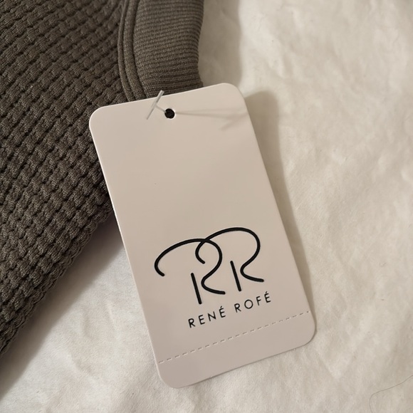 Rene Rofe 2 Seamless Comfort Bras with Removable Pads - Picture 6 of 7